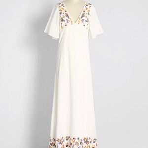 MODCLOTH A Midsummer's Daydream Embroidered Maxi Dress NWOT